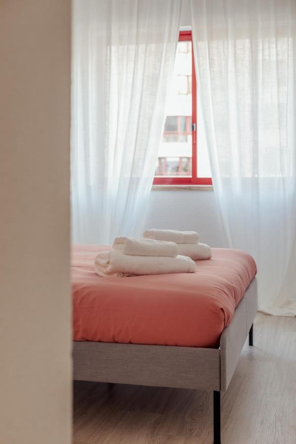 ליסבון Elegant 3 Bedroom Apt - City Centre - Garage - Metro מראה חיצוני תמונה
