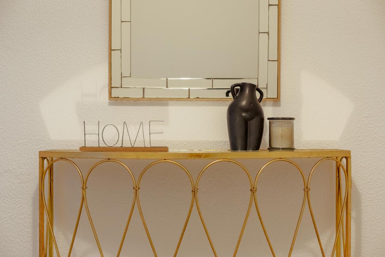 ליסבון Elegant 3 Bedroom Apt - City Centre - Garage - Metro מראה חיצוני תמונה