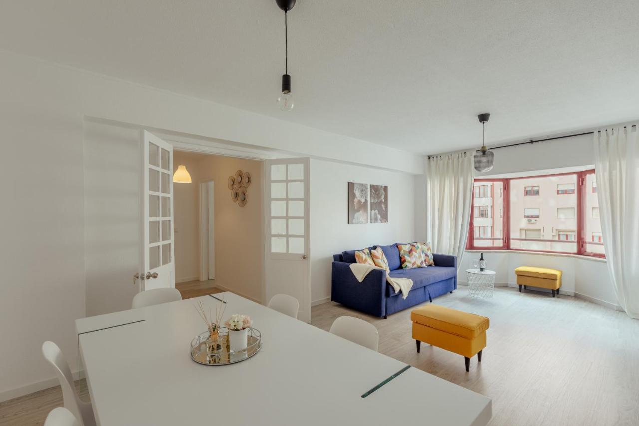 ליסבון Elegant 3 Bedroom Apt - City Centre - Garage - Metro מראה חיצוני תמונה