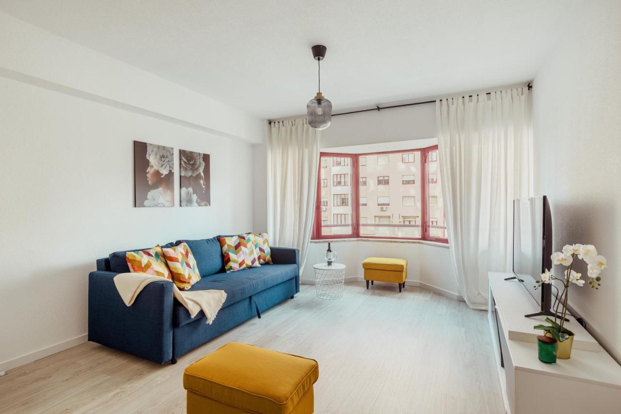 ליסבון Elegant 3 Bedroom Apt - City Centre - Garage - Metro מראה חיצוני תמונה